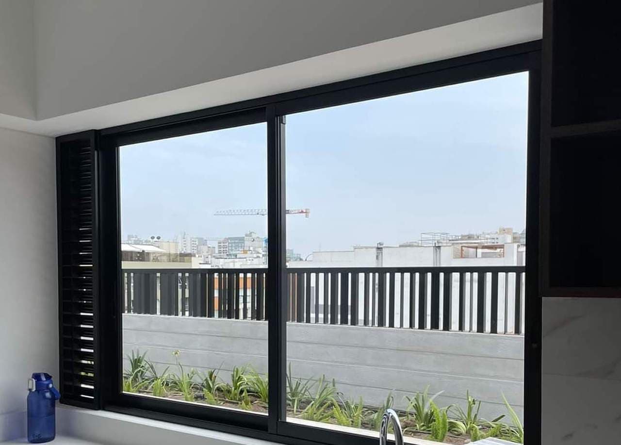 Ventana Corrediza 1.20 x 1.00 m